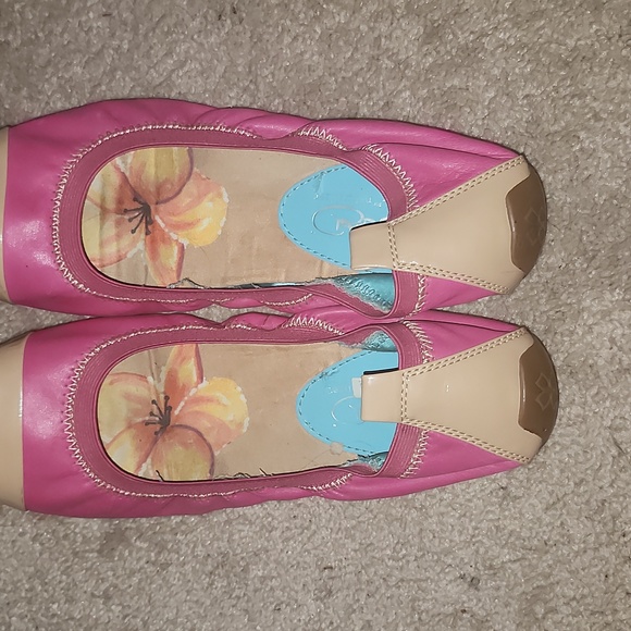 NATURALIZER Pink Slip On Flats, Size 10, EUC - Picture 5 of 5